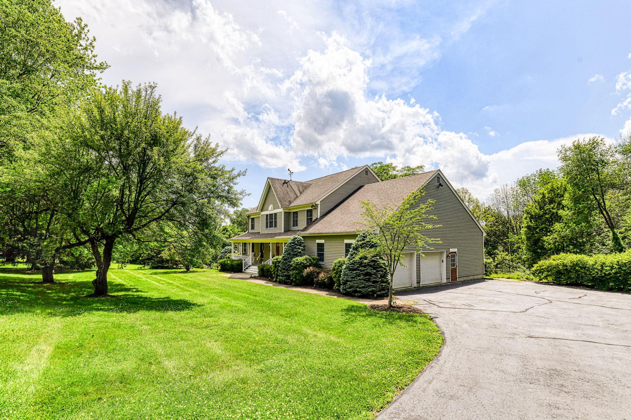 21 Crystal Farm Road