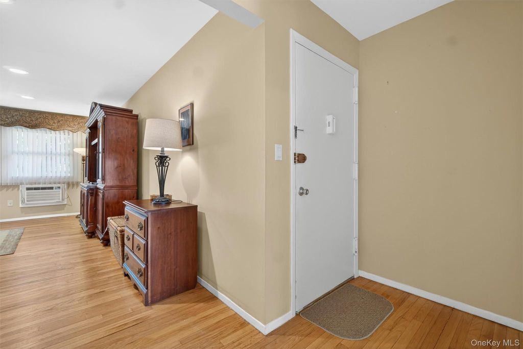 Photo of 1 Church Lane #N, Valley Cottage, NY 10989 (MLS # 977336)