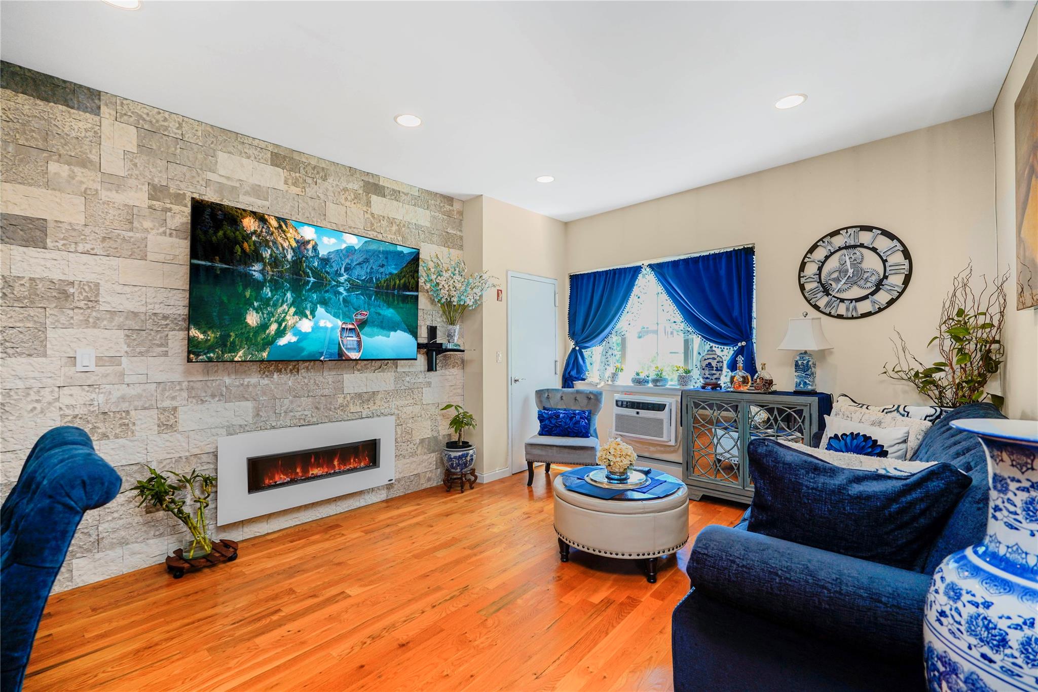 2695 Shell Road #3D, Brooklyn, New York image 1