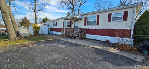 1964 River Road Unit 35, Calverton, NY 11933 - MLS#: 945531
