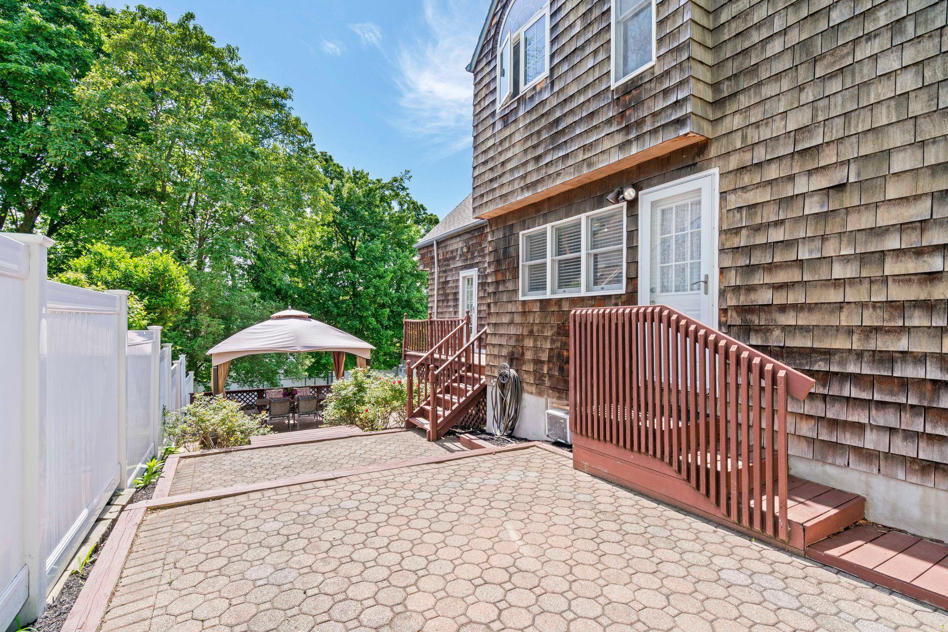 53 Irwin Place, Huntington, New York image 24