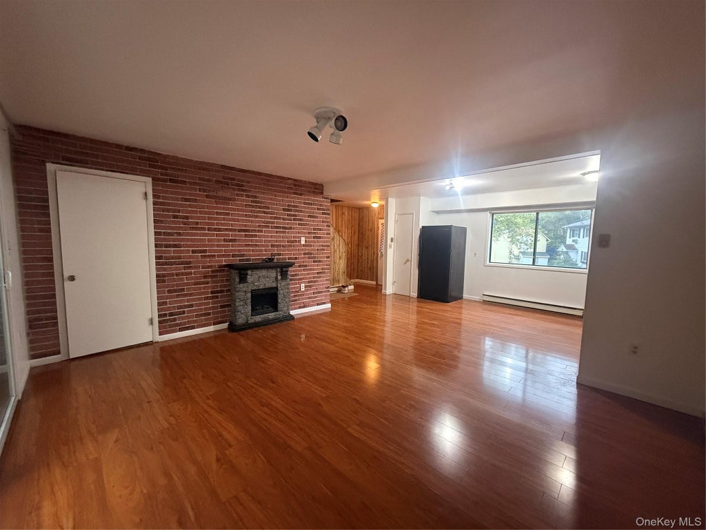 Photo of 39 Robert Road, Kiamesha Lake, NY 12751 (MLS # 1055791)