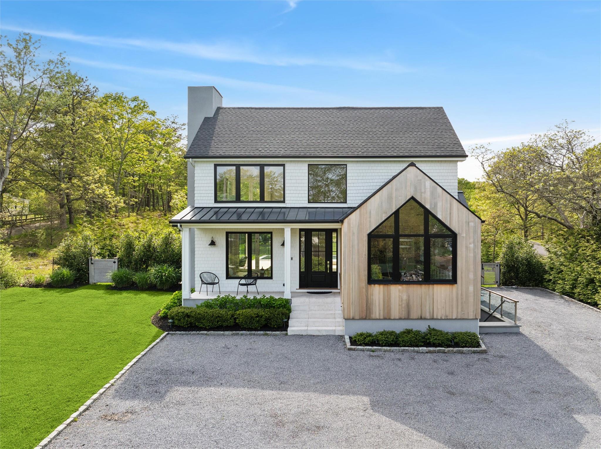 Canoe Place Road, Hampton Bays, Hamptons, NY - 3 Bedrooms  
4 Bathrooms - 