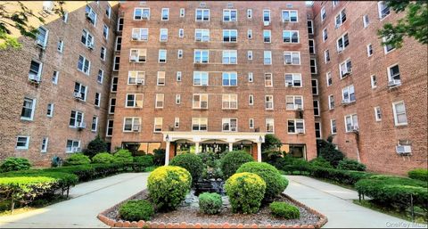 Photo of 105-37 64th Avenue #3C, Forest Hills, NY 11375 (MLS # 967893)