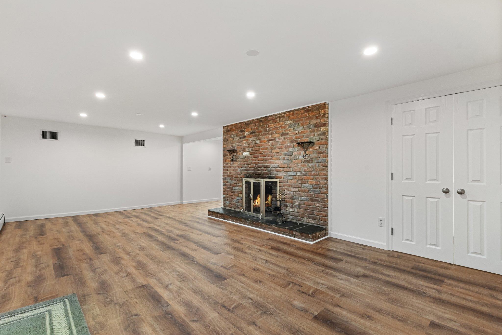 447 Phillips Hill Road, New City, New York image 37