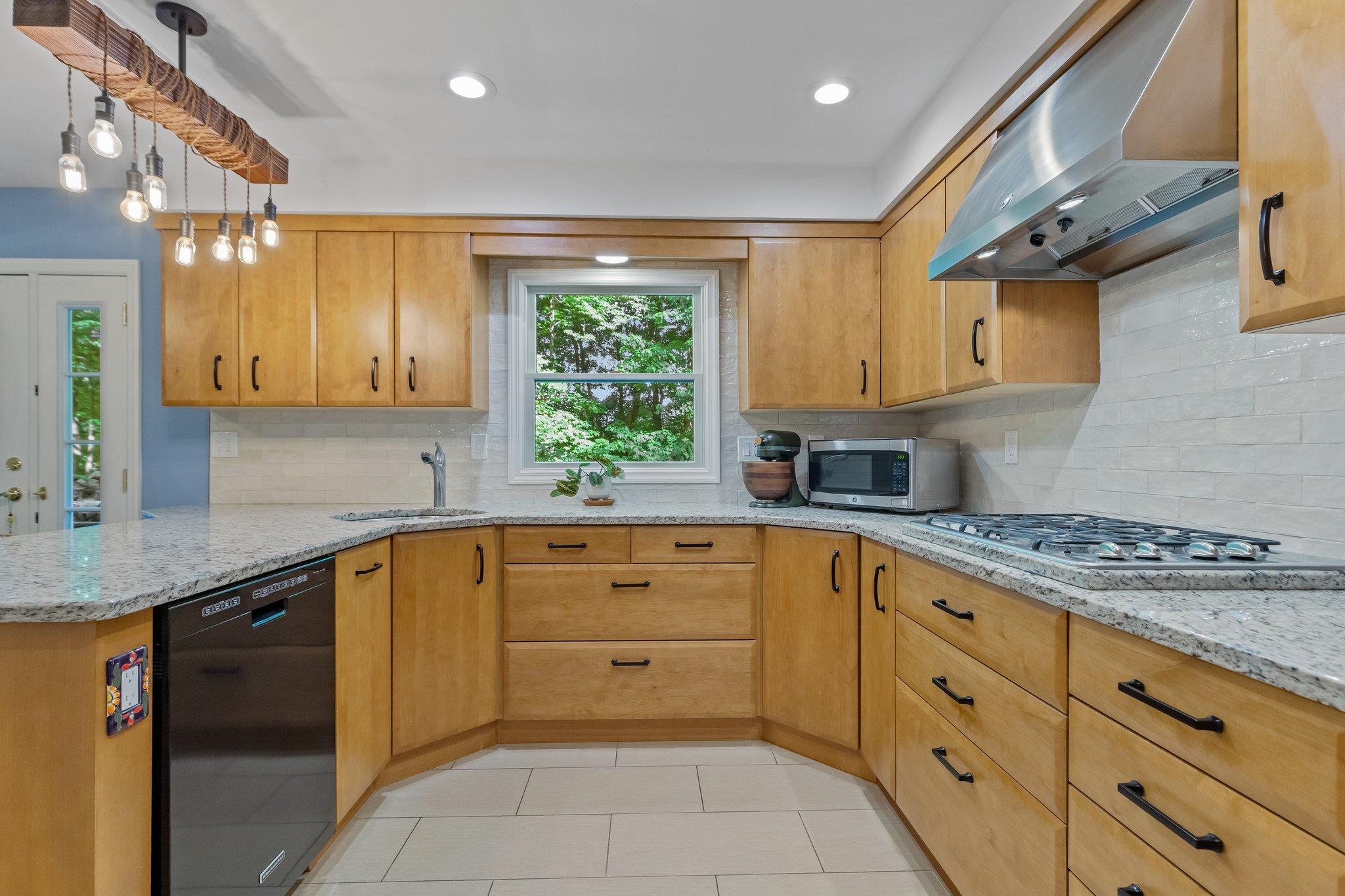 447 Phillips Hill Road, New City, New York image 17