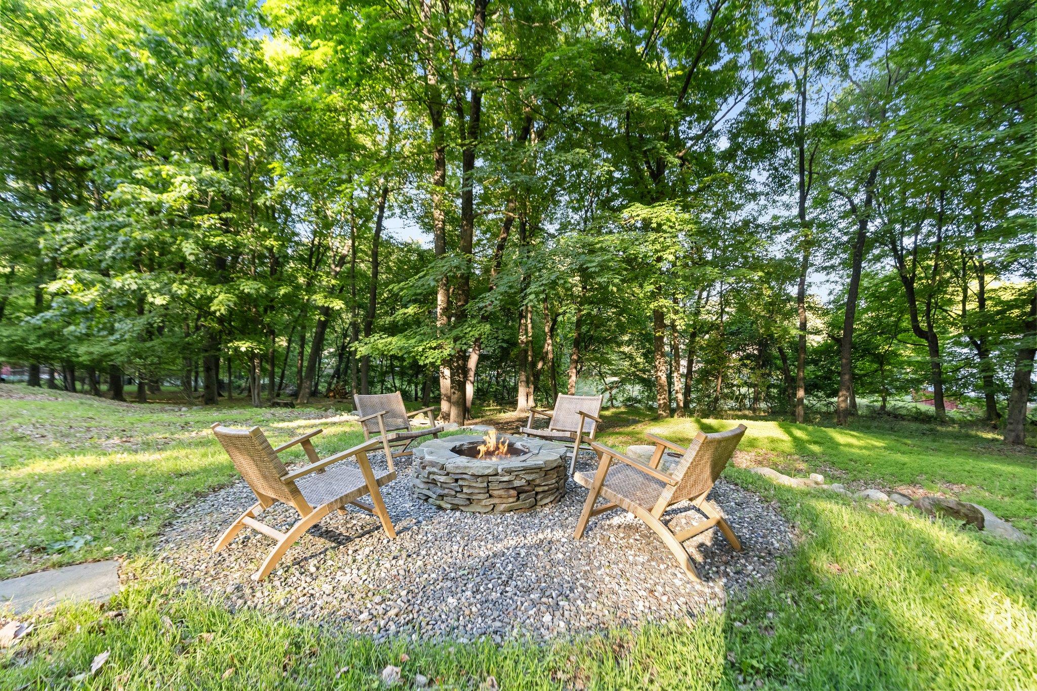 447 Phillips Hill Road, New City, New York image 44