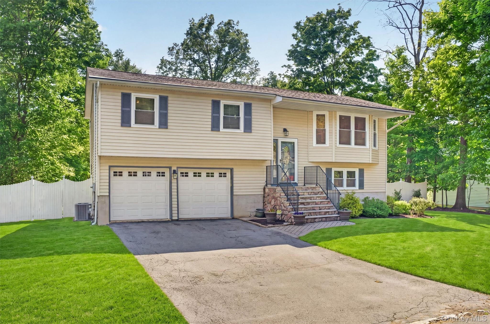 10 Winston Drive