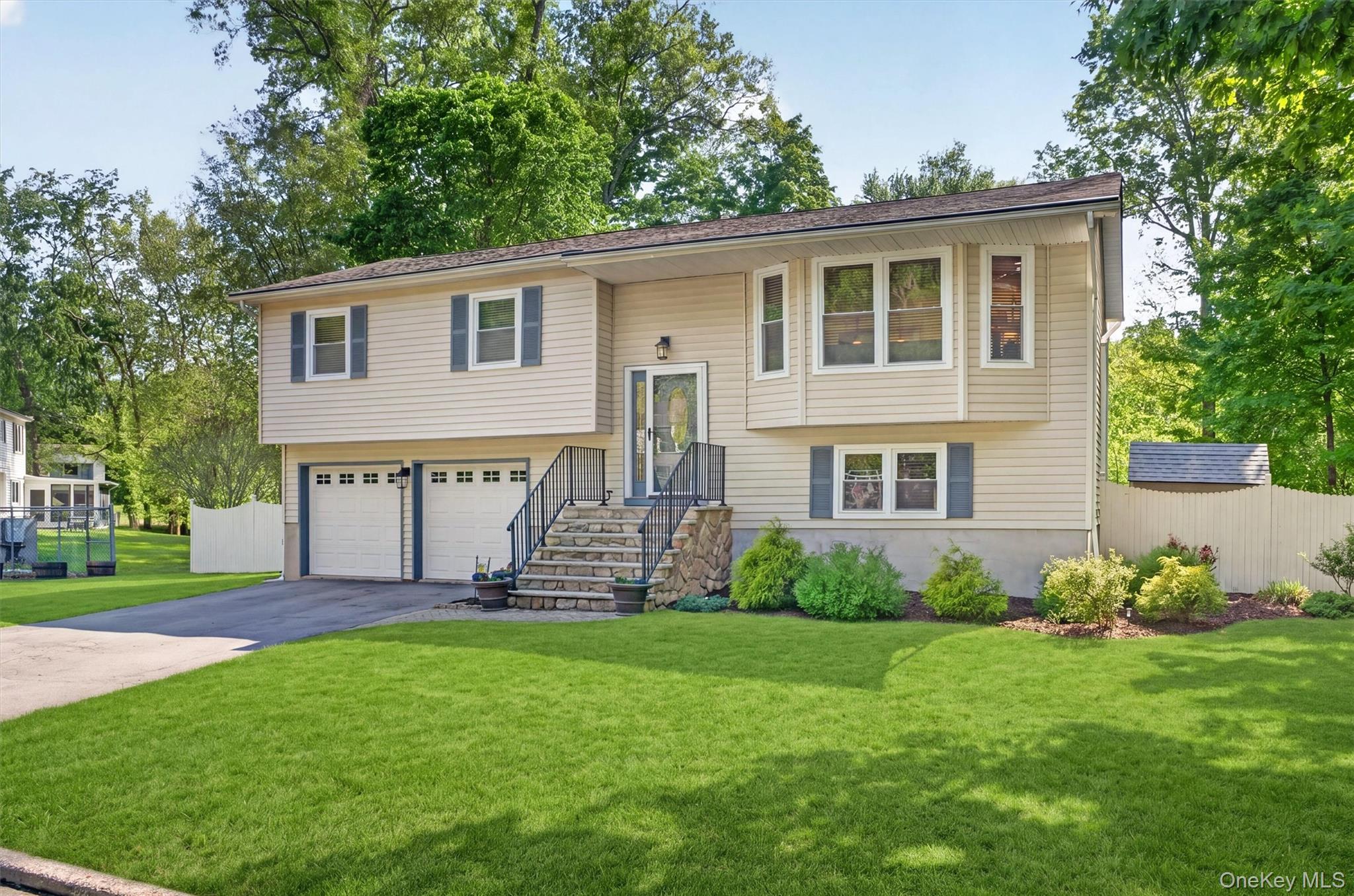 10 Winston Drive
