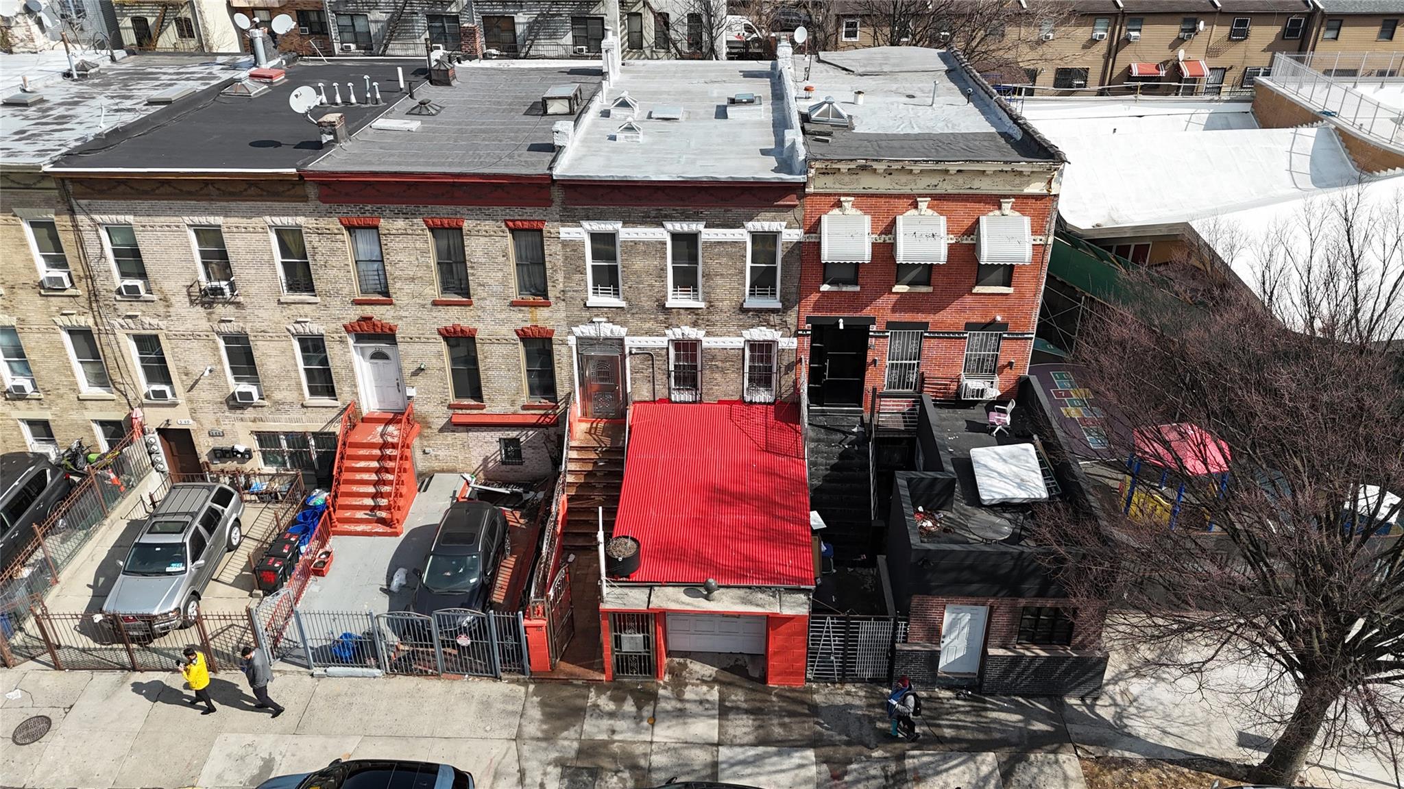 353 Pennsylvania Avenue