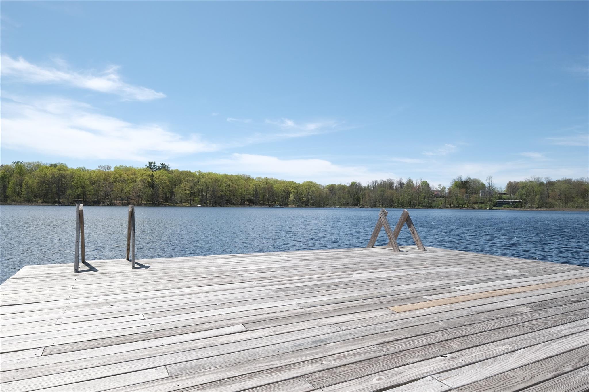 Rhinebeck, New York 12572, United States, 2 Bedrooms Bedrooms, ,2 BathroomsBathrooms,Residential,Active,158636