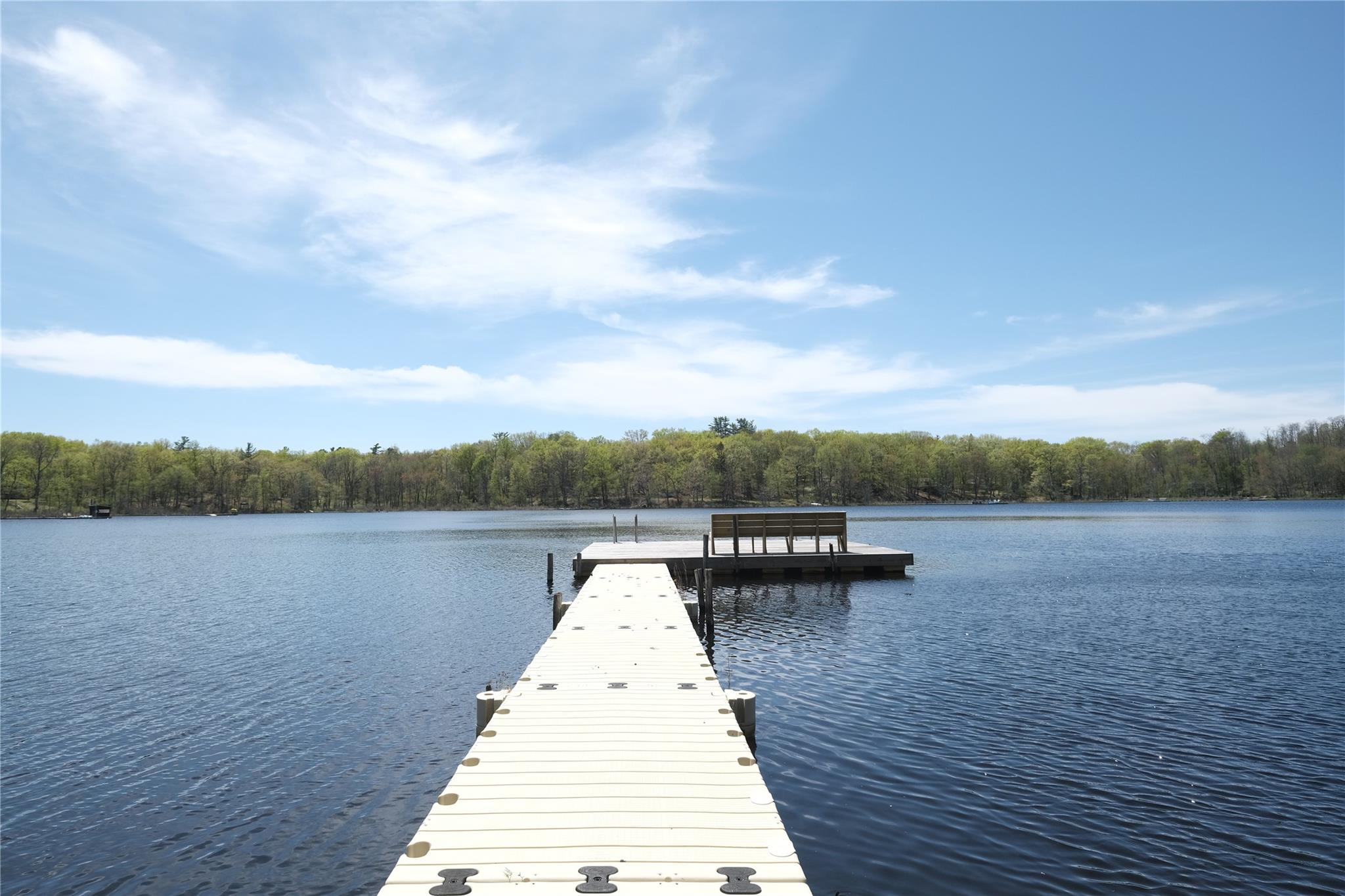 Rhinebeck, New York 12572, United States, 2 Bedrooms Bedrooms, ,2 BathroomsBathrooms,Residential,Active,158636