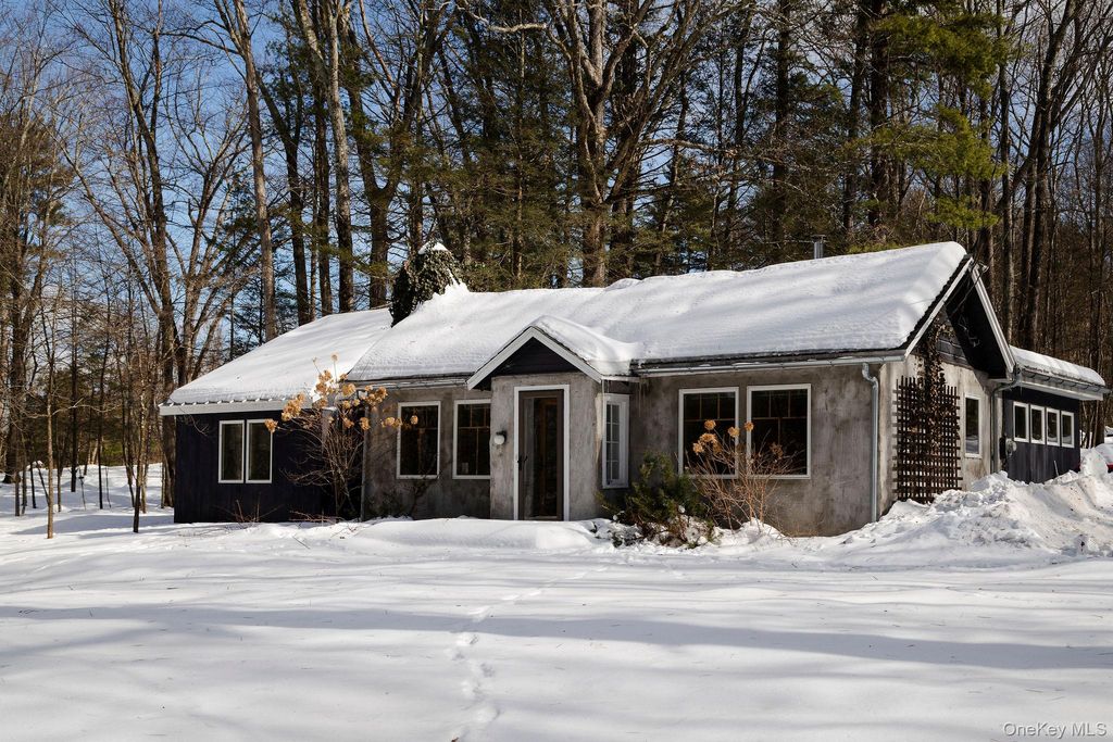 Photo of 171 W Hurley Road, Woodstock, NY 12498 (MLS # 963177)