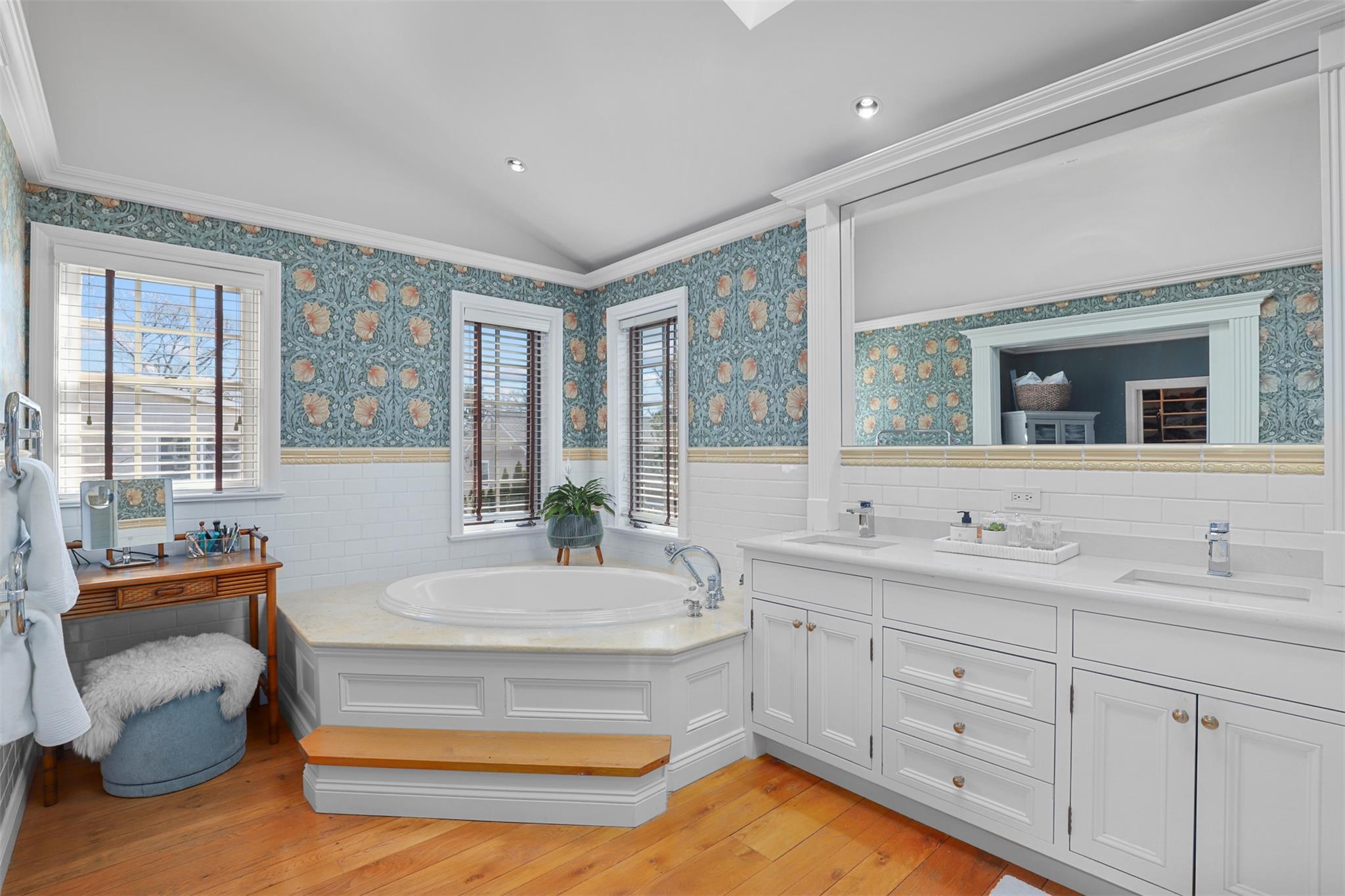 49 Hickory Hill Road, Eastchester, New York image 24