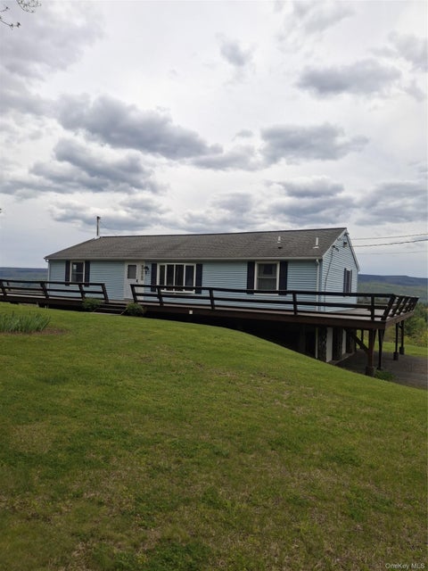 Homes For Sale - 9 J&j Road<br/> Kerhonkson, NY 12446