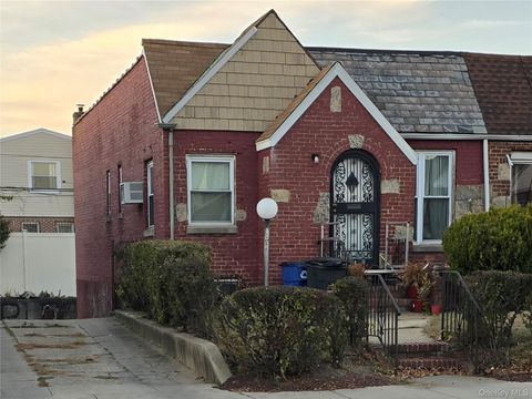 Homes For Sale - 183-67 Dunlop Avenue<br/> Saint Albans, NY 11412