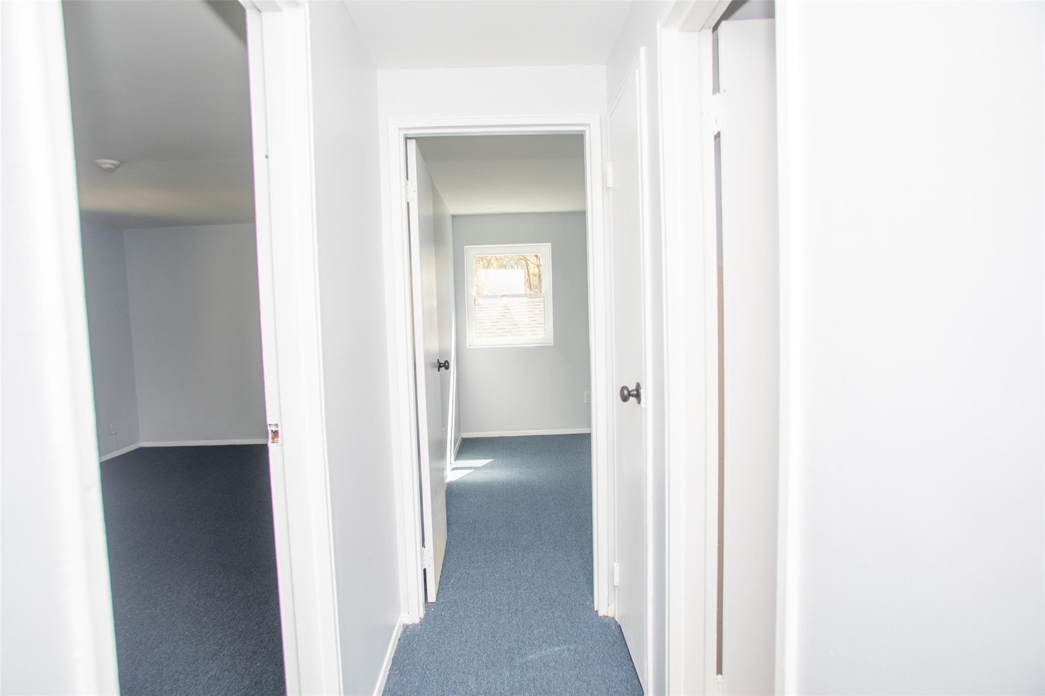5 Ethan Allen Court, Ridge, New York image 28