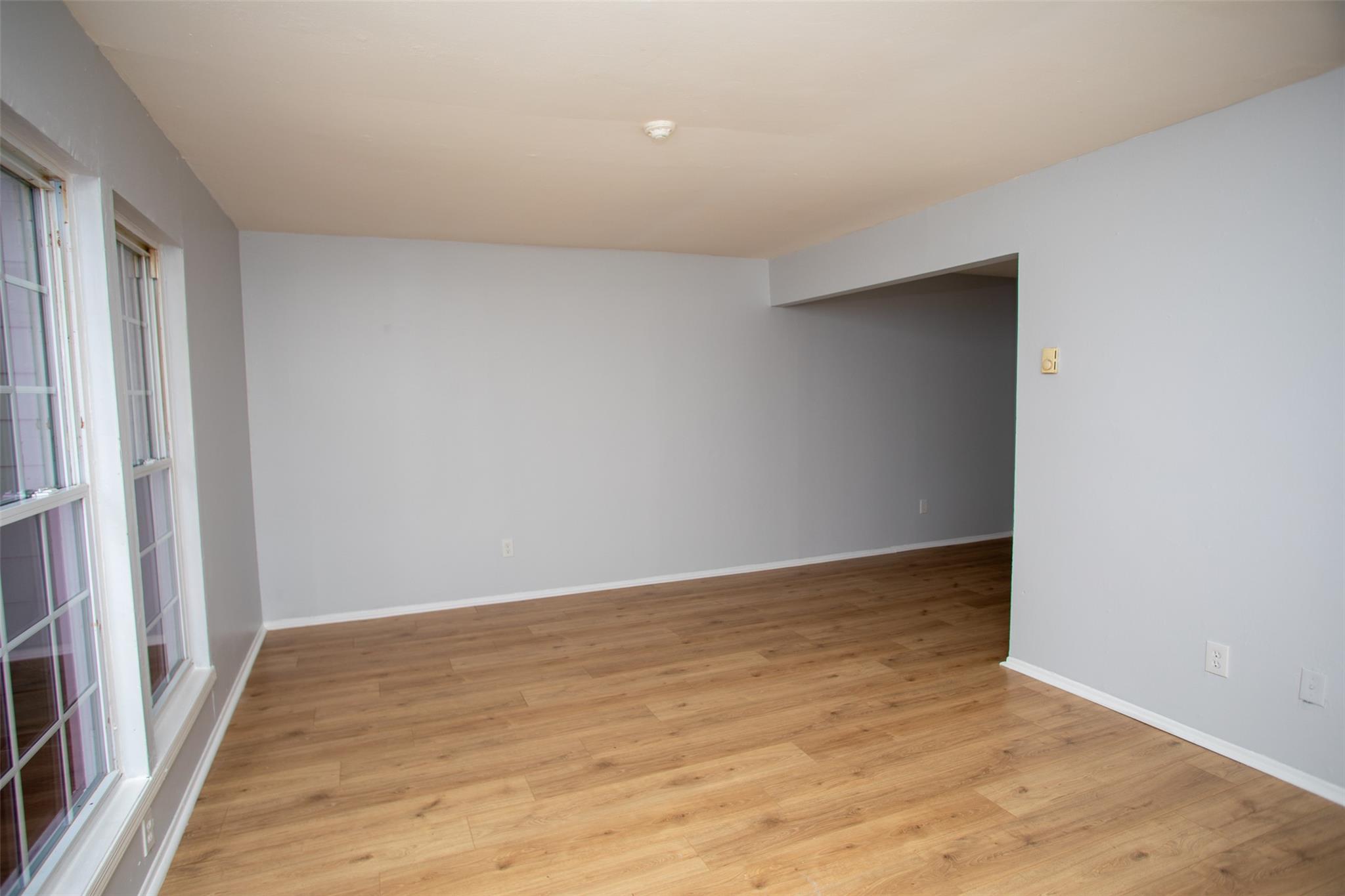 5 Ethan Allen Court, Ridge, New York image 11