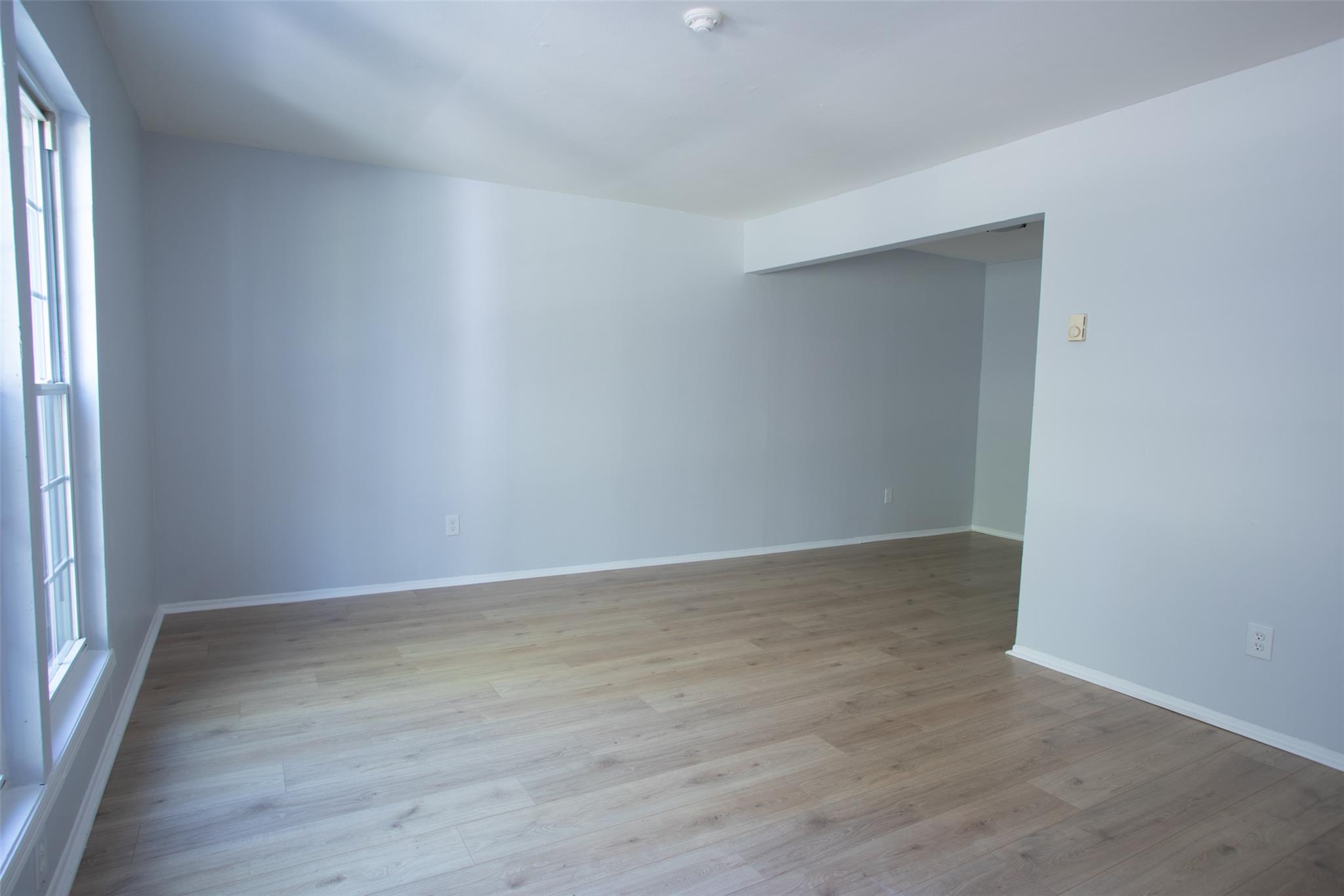 5 Ethan Allen Court, Ridge, New York image 4