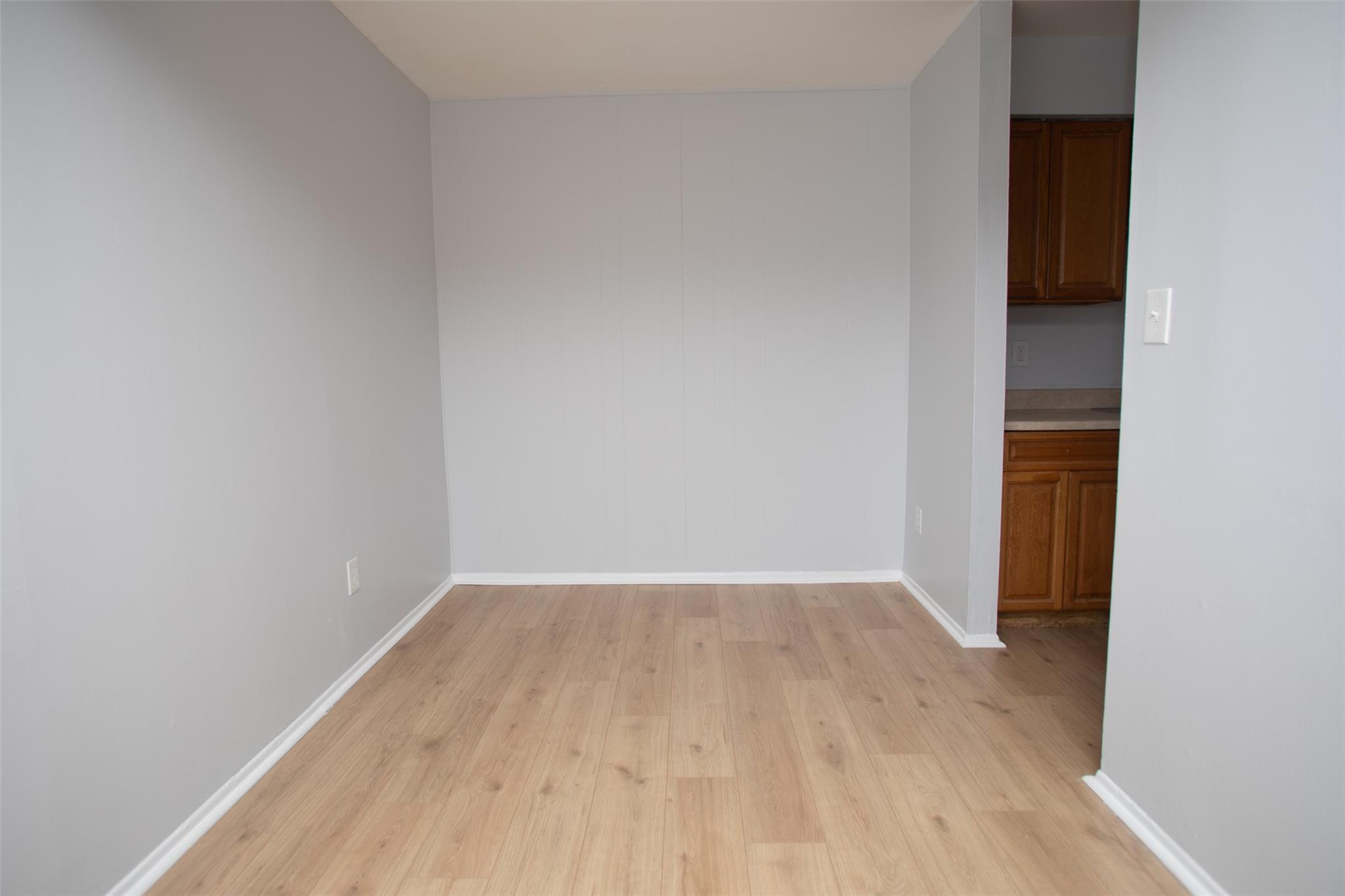 5 Ethan Allen Court, Ridge, New York image 12