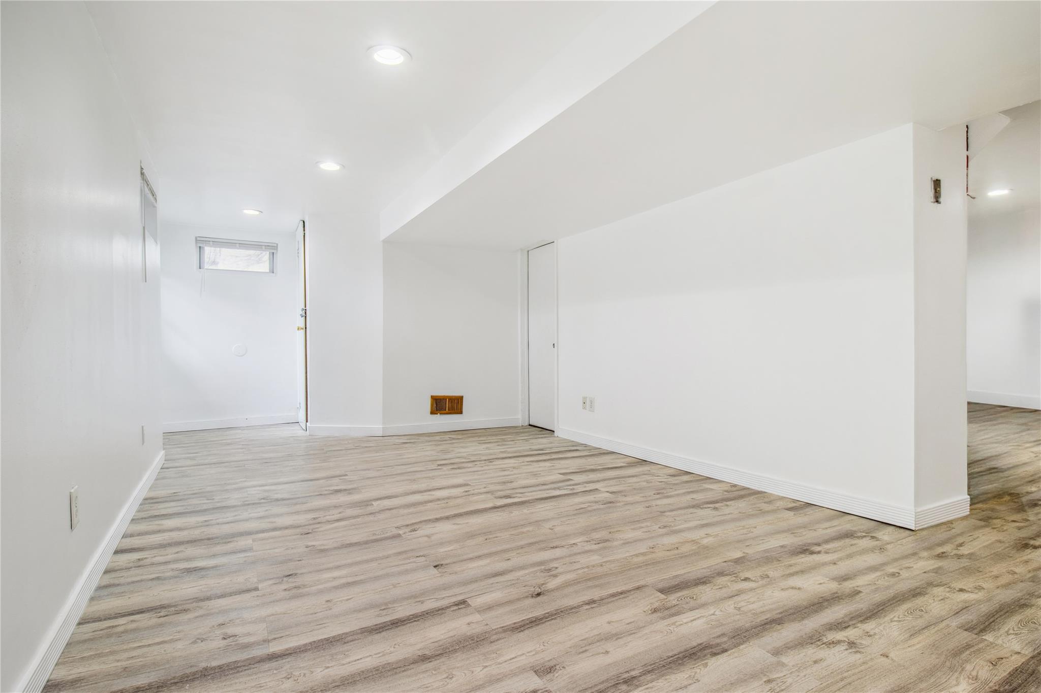 1614 Brightshore Boulevard, Bay Shore, New York image 14