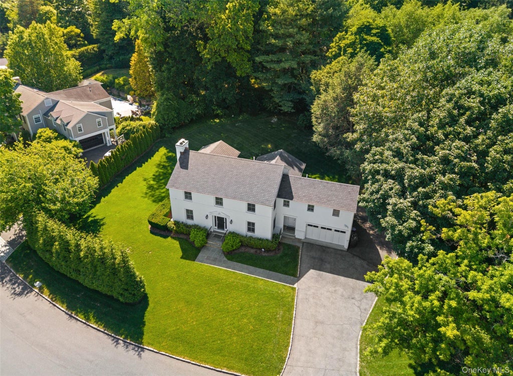 Photo of 57 Tisdale Road, Scarsdale, NY 10583 (MLS # 1016186)
