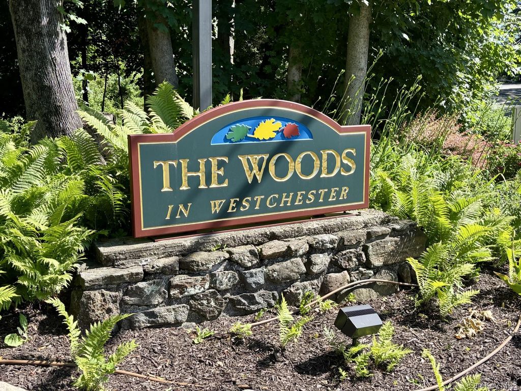 Photo of 122 Woods Brooke Circle, Ossining, NY 10562 (MLS # 1010405)