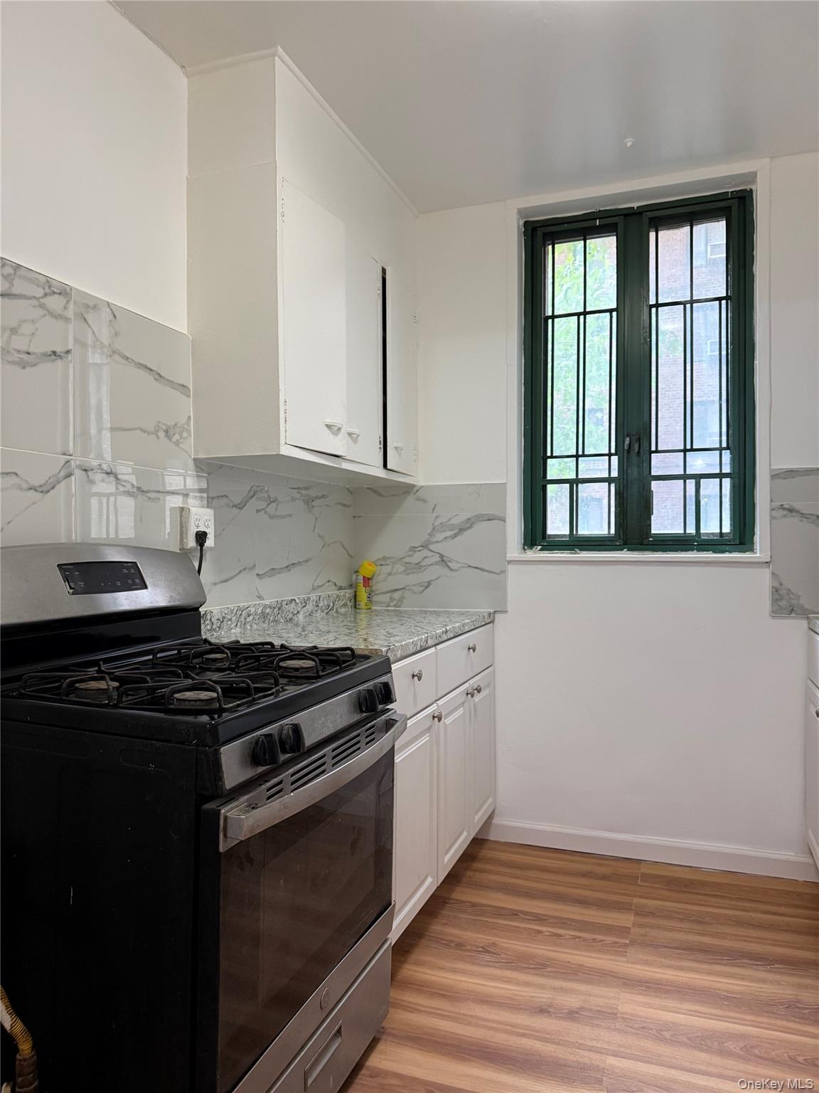 1501 Metropolitan Avenue MG