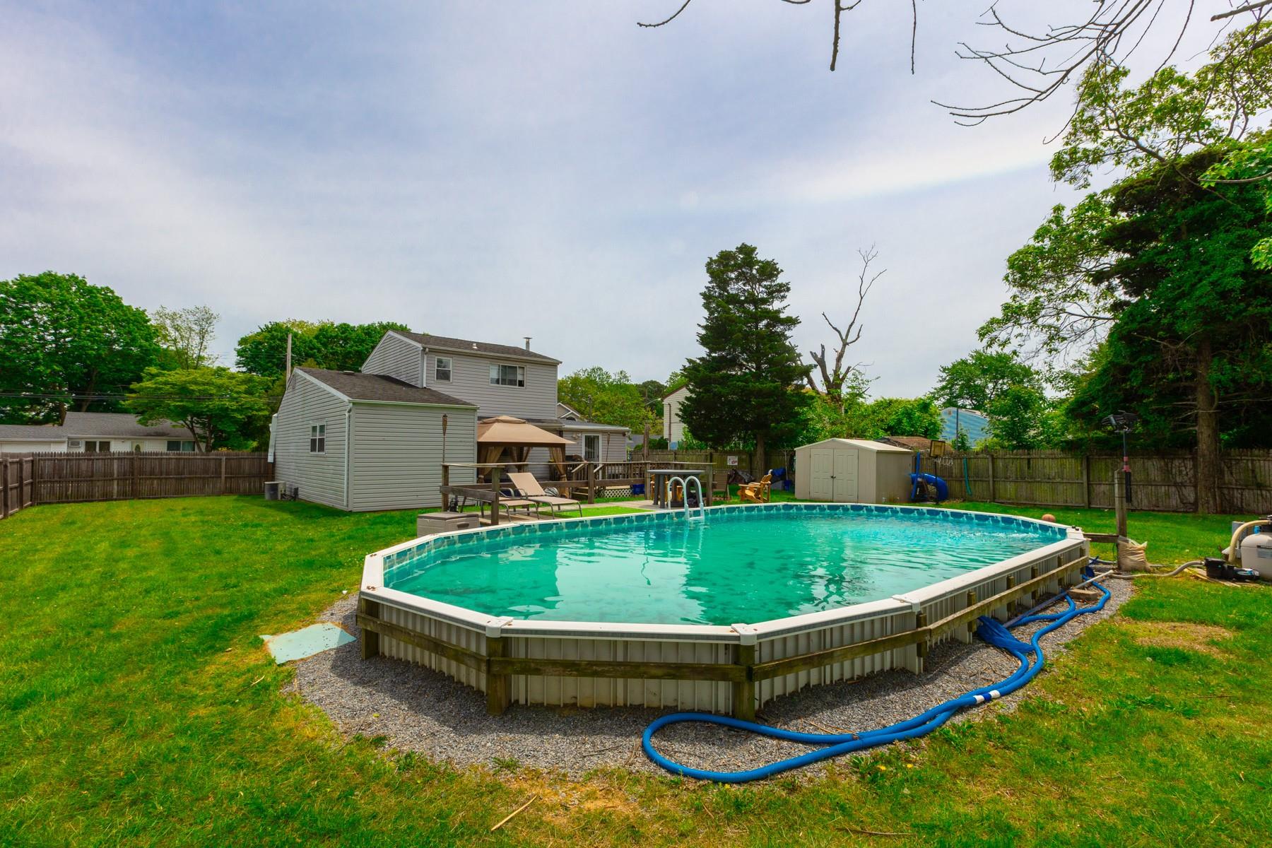1340 Lombardy Boulevard, Bay Shore, New York image 24