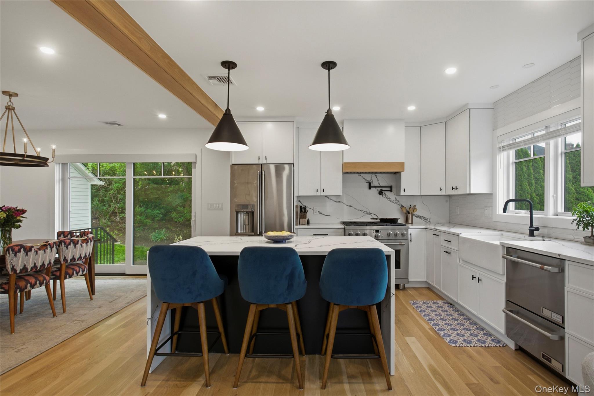 525 3rd Street