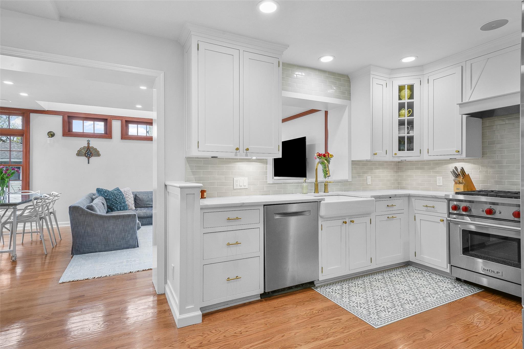 16 Locust Avenue, Larchmont, New York image 16