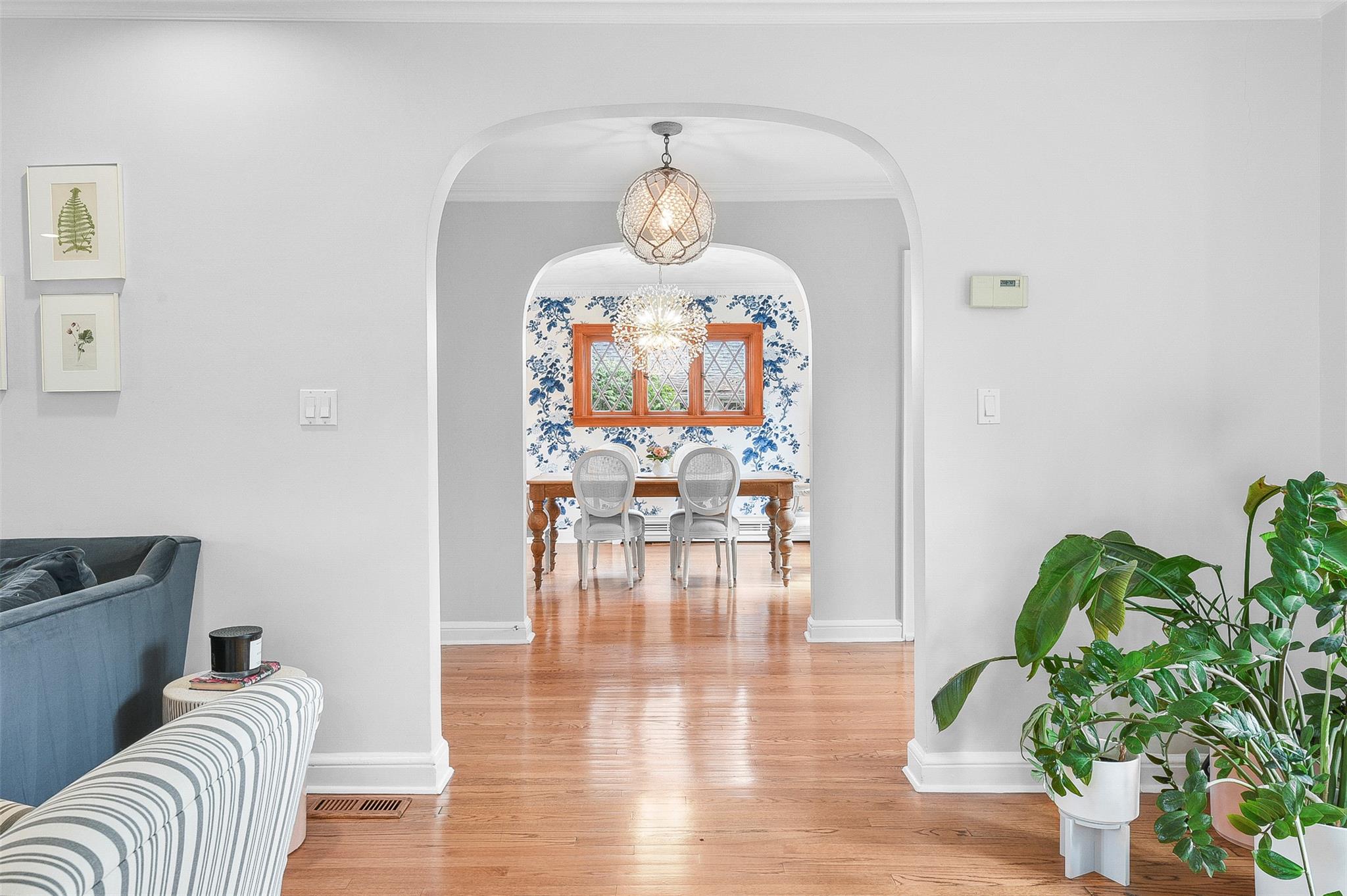 16 Locust Avenue, Larchmont, New York image 12