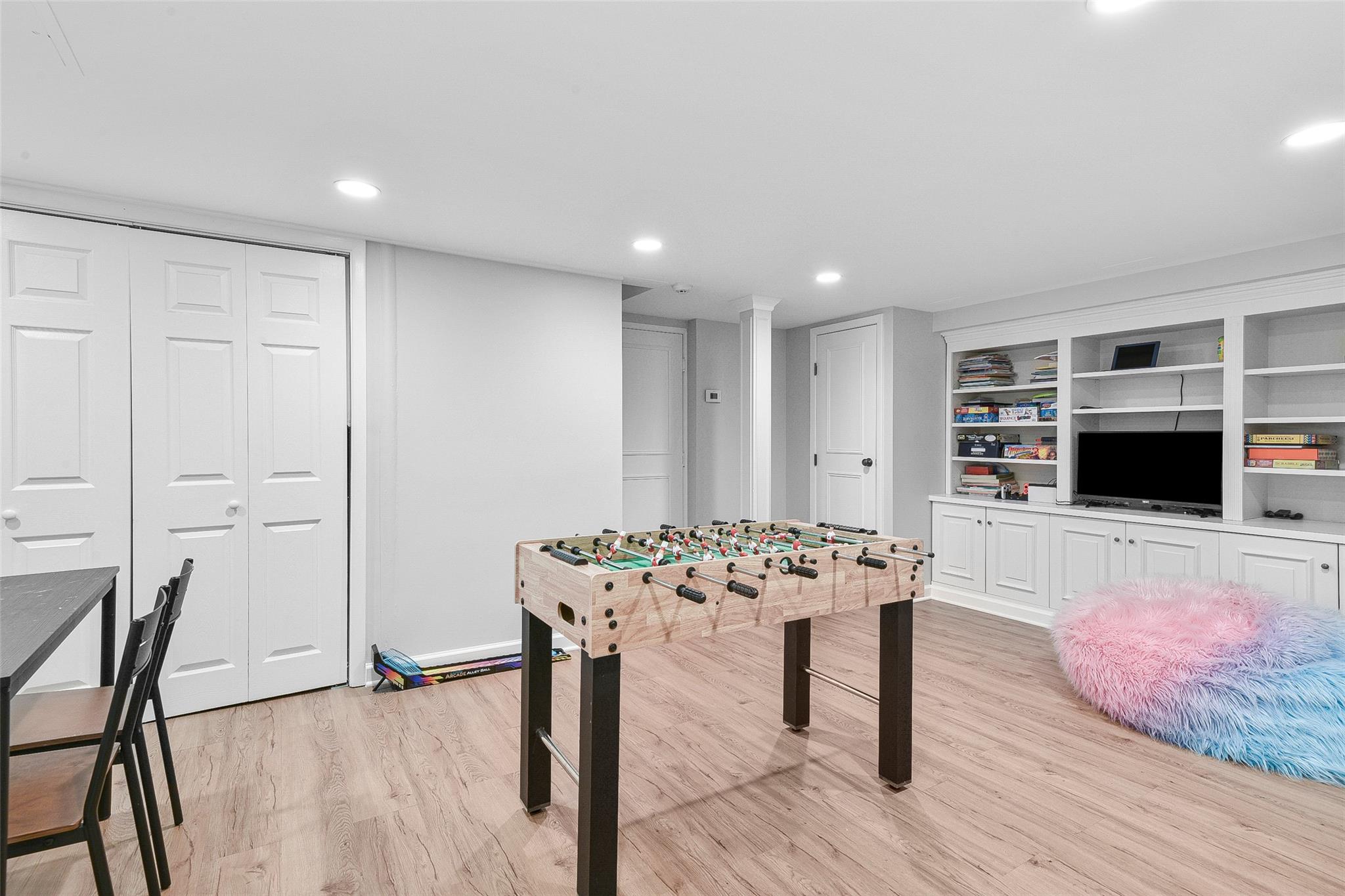 16 Locust Avenue, Larchmont, New York image 41