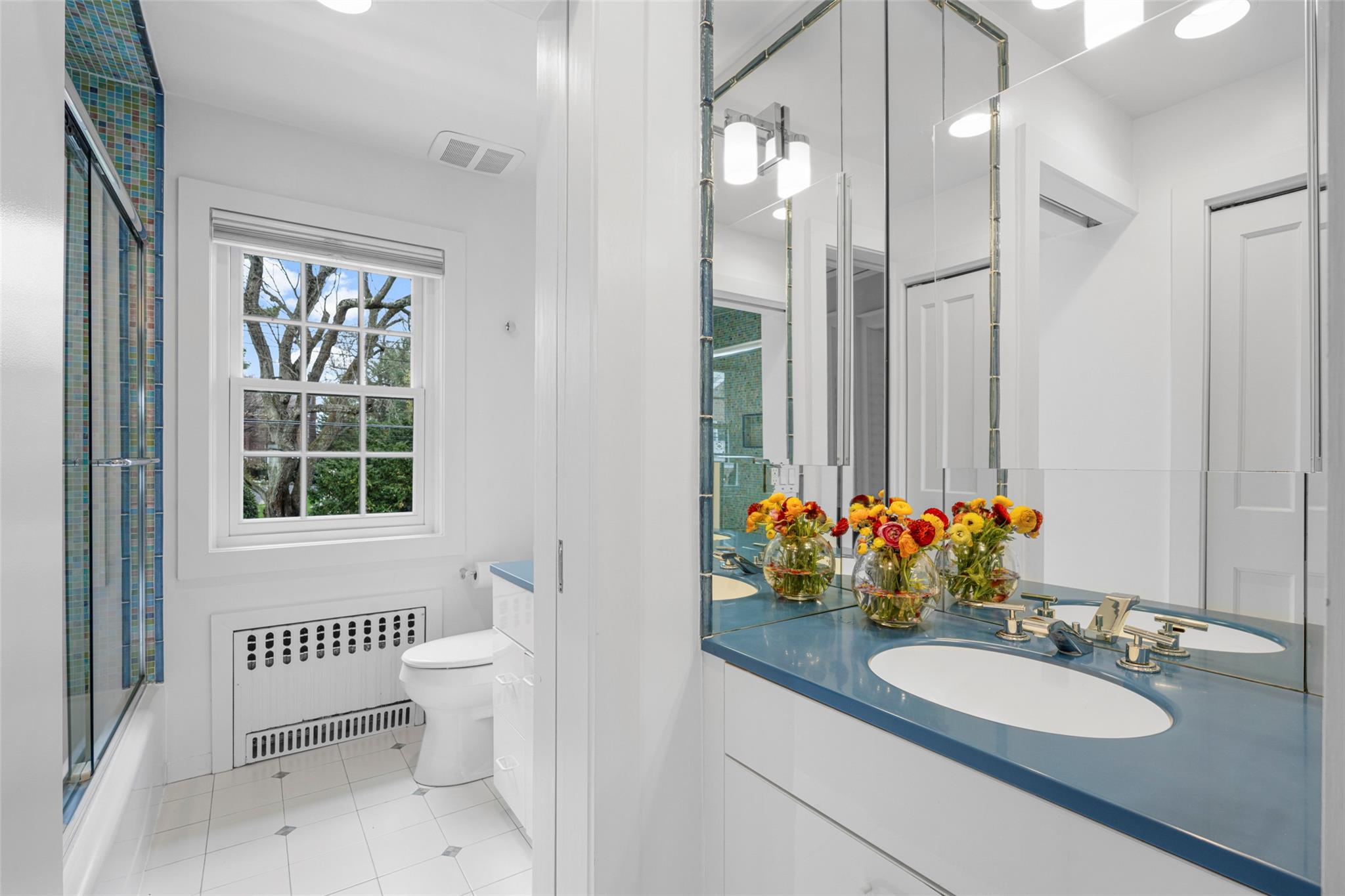 16 Locust Avenue, Larchmont, New York image 35