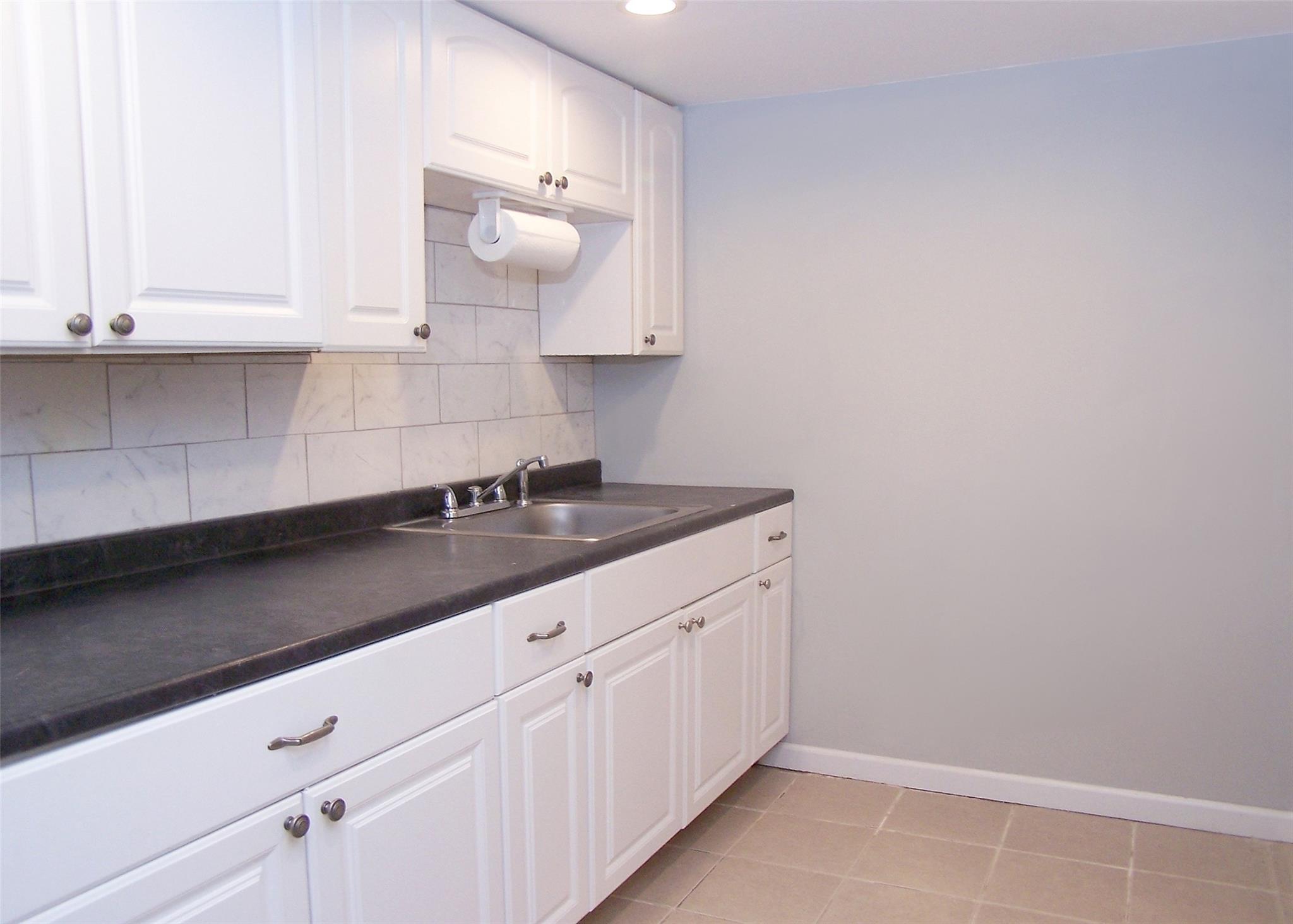 183 Floyd Street, Brentwood, New York image 17
