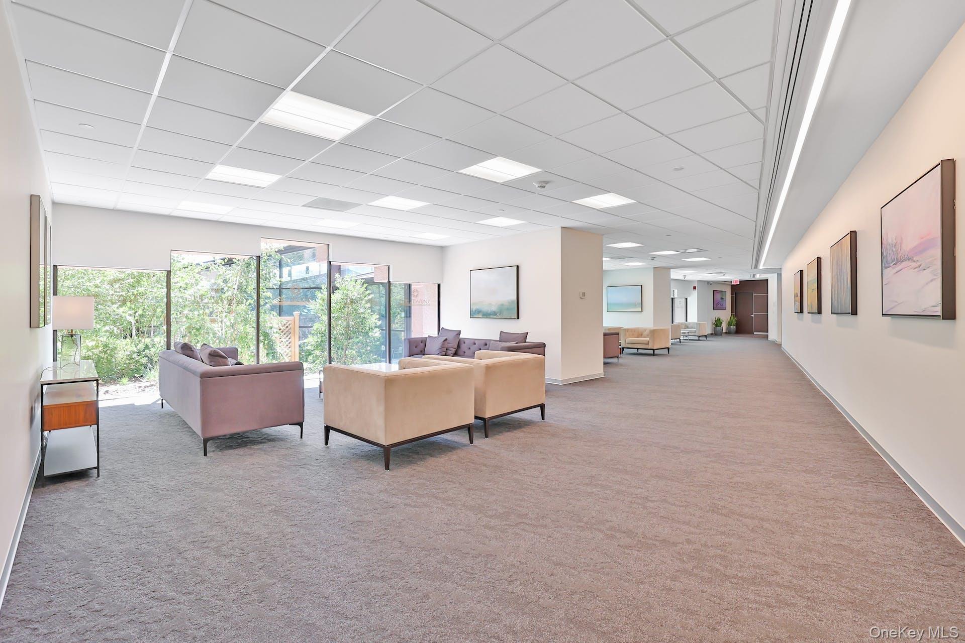 4 Martine Avenue 1120