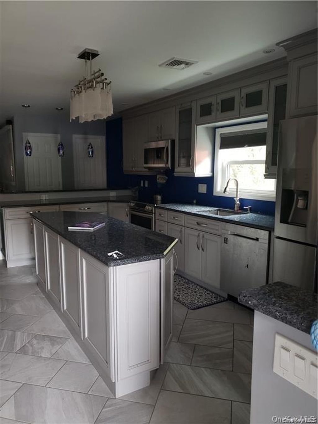 Photo of 22 Lakeview Court, Rock Hill, NY 12775 (MLS # 987258)