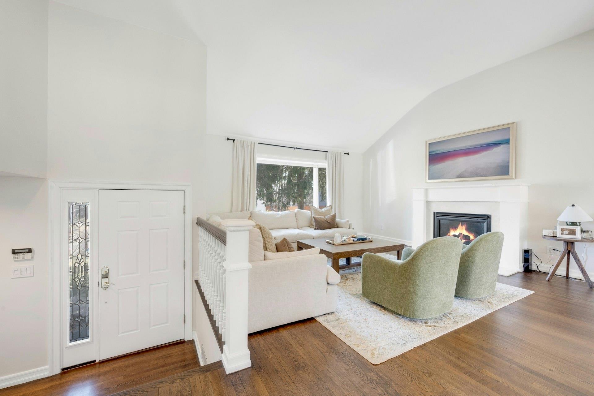 42 Gaby Lane, New Rochelle, New York image 7