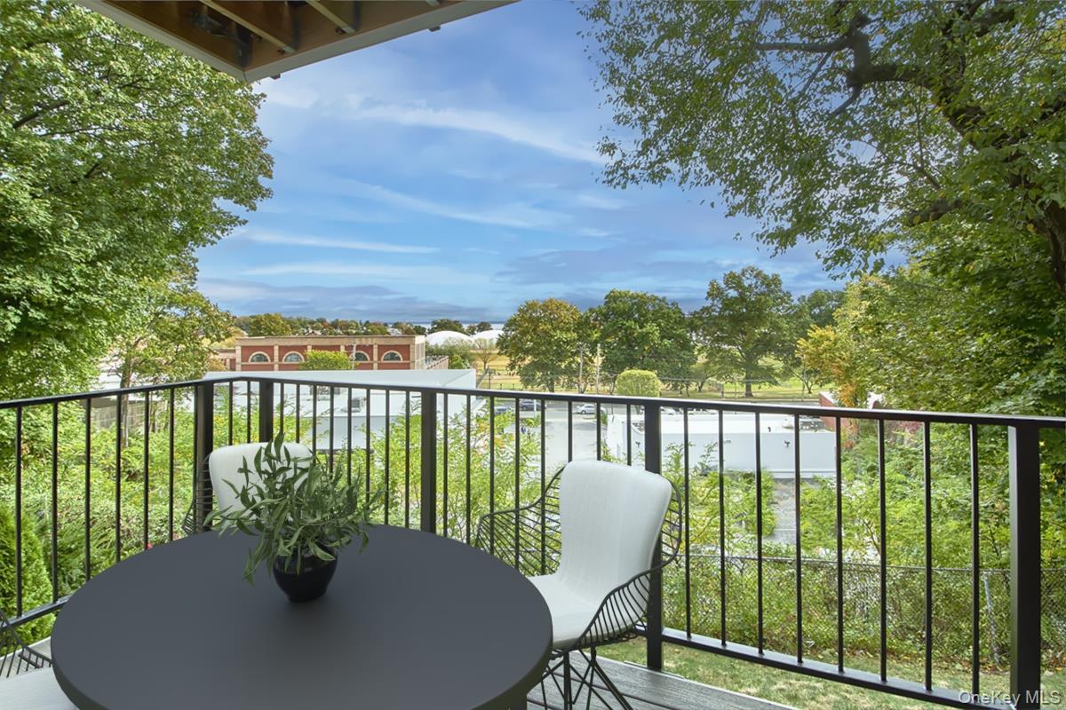 300 Livingston Avenue 2D