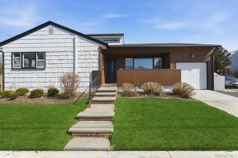 Homes For Sale - 1895 Park Street<br/> Atlantic Beach, NY 11509