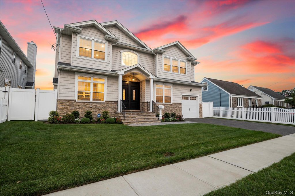 Photo of 1427 Bellmore Road, North Bellmore, NY 11710 (MLS # 911039)