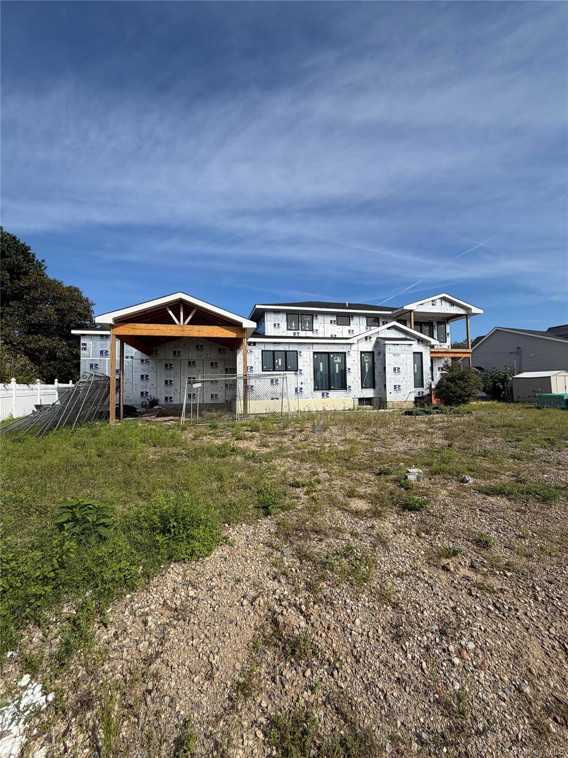 2 Skylark Road