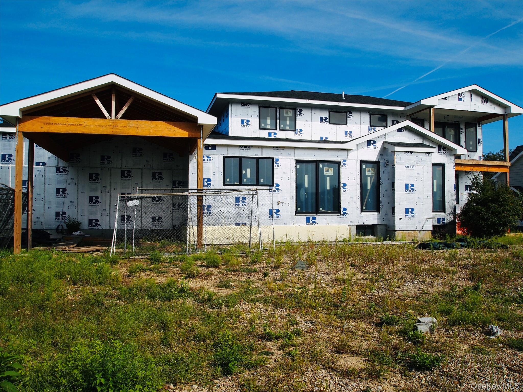 2 Skylark Road