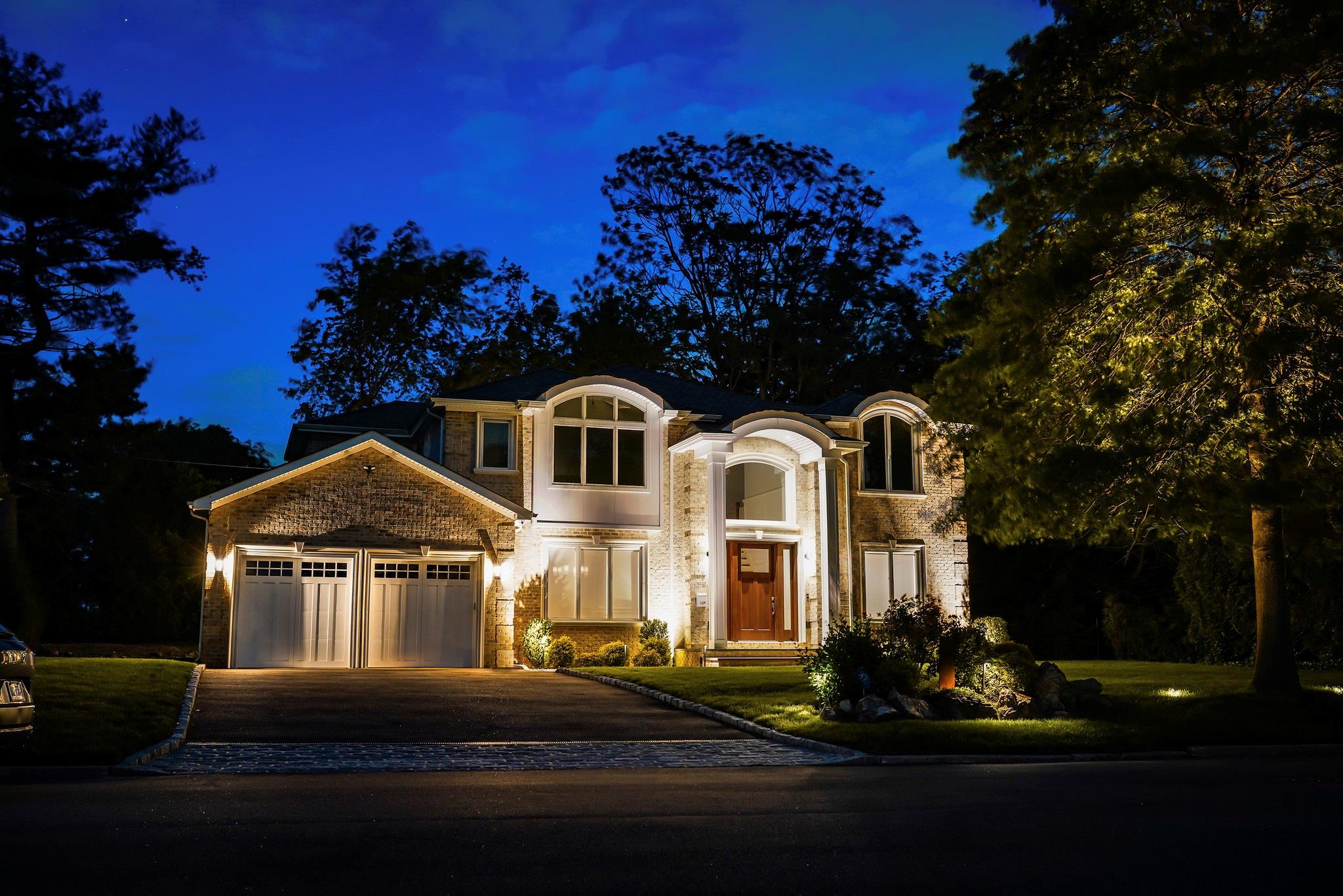 15 Grenfell Drive, Great Neck, New York image 30