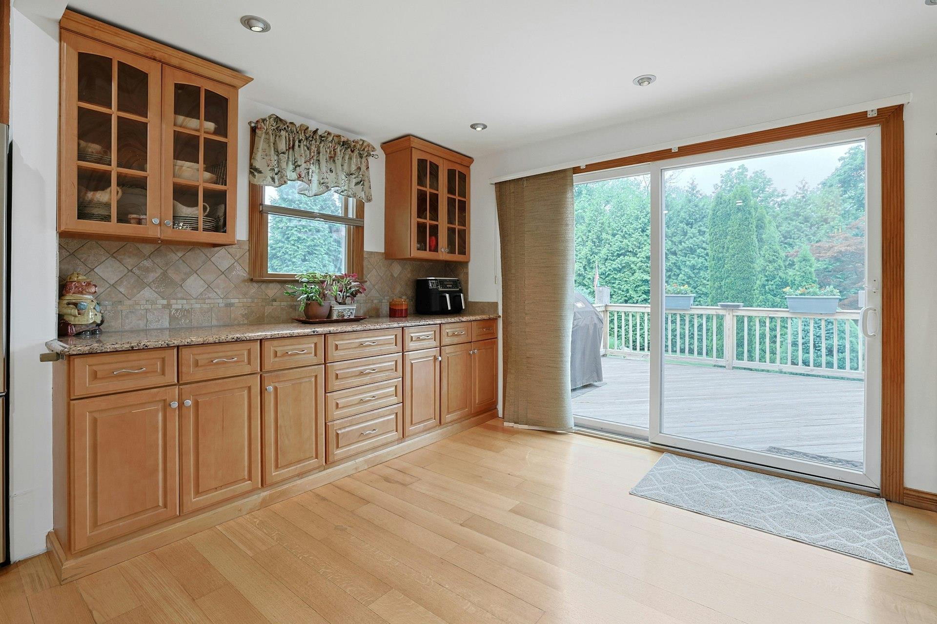 64 S Conger Avenue, Congers, New York image 15