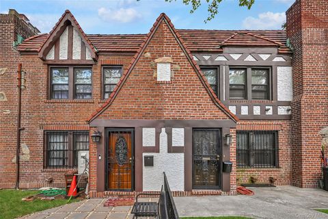 Photo of 179-49 Selover Road, Springfield Gardens, NY 11434 (MLS # 1029102)