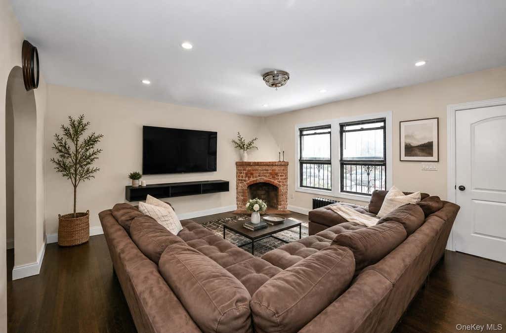 Photo of 179-49 Selover Road, Springfield Gardens, NY 11434 (MLS # 1029102)