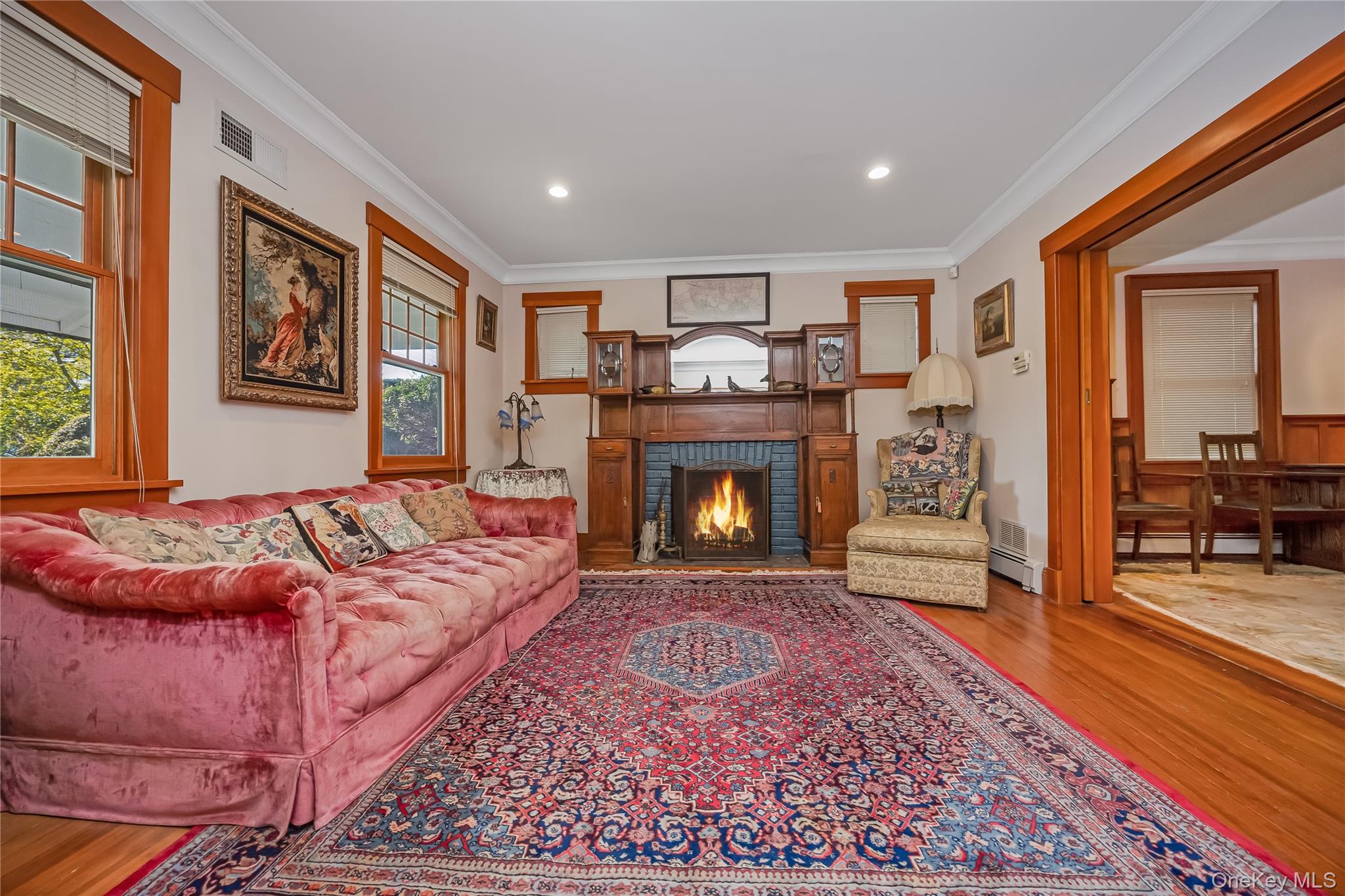 2348 Pershing Boulevard