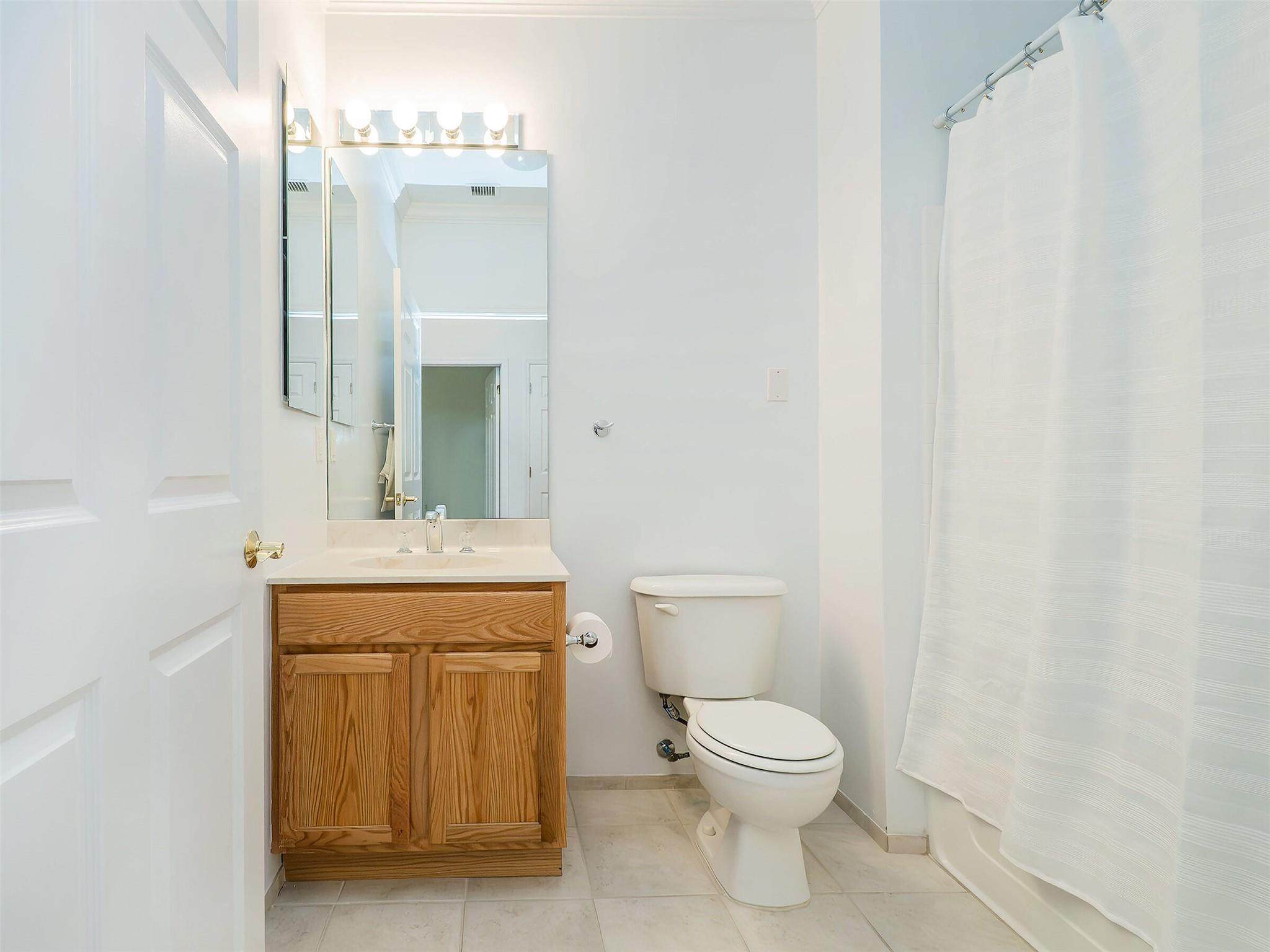 19 Miro Place Pl, Port Washington, New York image 11
