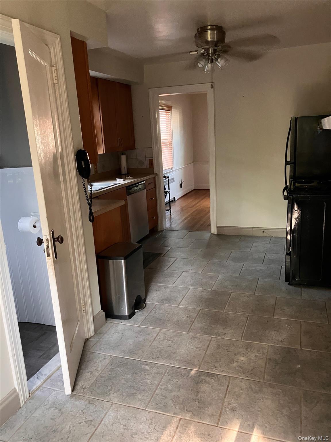 12 Maryland Avenue - Photo 2